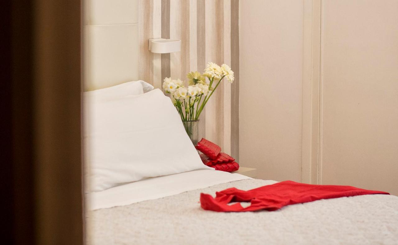 Hotel Bremen Римини Экстерьер фото