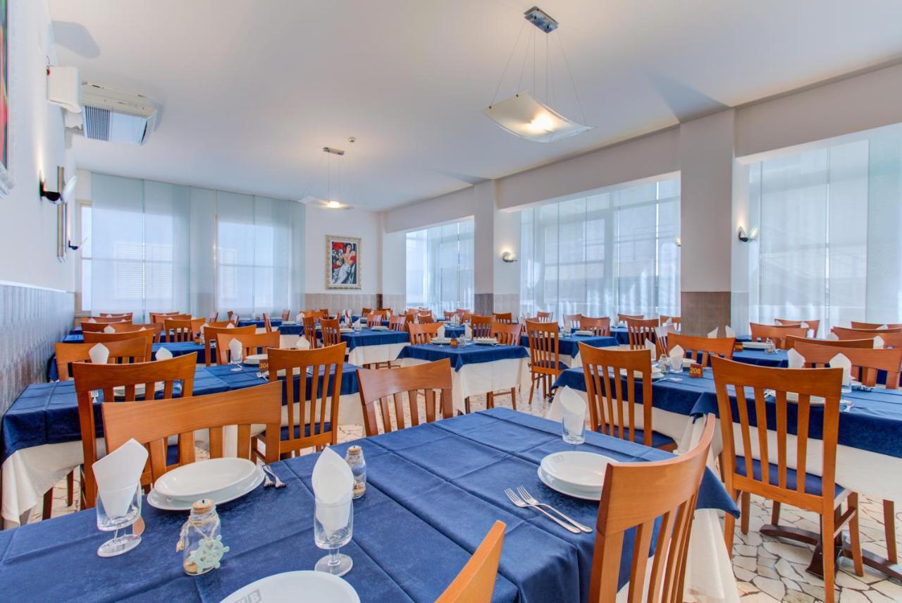 Hotel Bremen Римини Экстерьер фото